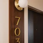 Louvre Apartment *