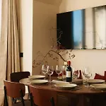 Apartment Louvre *