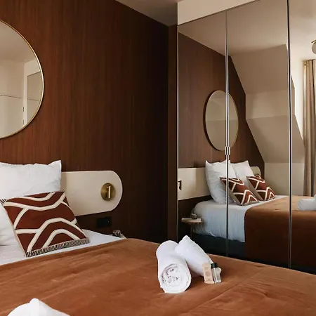 Louvre Apartment Paris