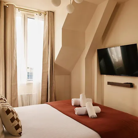 Résidence Louvre Apartment *
